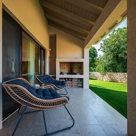 Casa Lucca Apartment Bale
